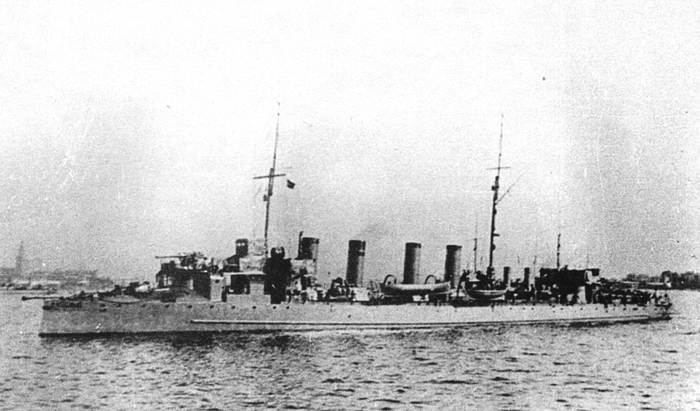 Эскадренный миноносец «Дельный» в ранние годы своей службы, Балтийский флот
