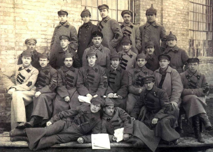 Начсостав 4-го Коростеньского Краснознаменного железнодорожного батальона. 1923 год