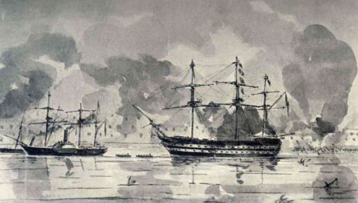 Британский корабль «Родней» и пароходофрегат «Спайтфул» во время бомбардировки Севастополя ведут перестрелку с орудиями Константиновской береговой батареи (на заднем плане). Акварельный рисунок капитана Томаса Саймондса, октябрь 1854 года. Во время боя корабль «Аретуза», на котором находился Саймондс, , как и два корабля, изображенных на рисунке, были серьезно повреждены огнем русских пушек