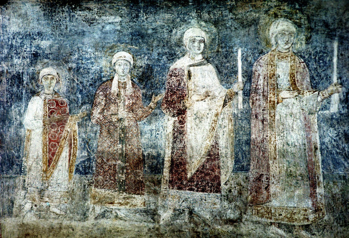 Фреска из Софийского собора в Киеве, изображающая дочерей Ярослава Мудрого 