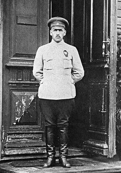 Кавалер ордена Красного Знамени №1 начальник 51-й стрелковой дивизии Василий Блюхер, 1919 год