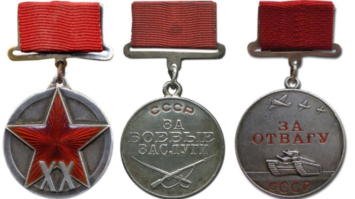 Юбилейная медаль «ХХ лет РККА» в ряду первых боевых медалей Советского Союза, учрежденных в 1938 году