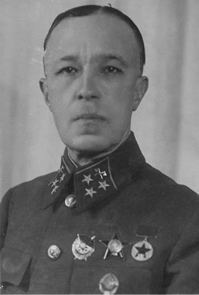 Генерал-лейтенант Дмитрий Карбышев, конец 1940 года