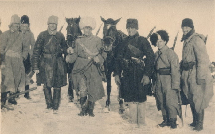 Казаки из состава Кубанской армии штабс-капитана Виктора Покровского, начало 1918 года